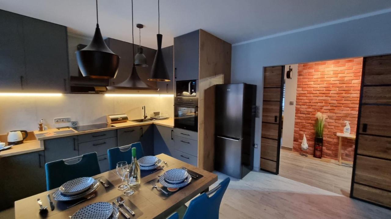 Апартаменти Apartament Luxloft Пєховіце Екстер'єр фото